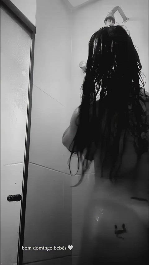 natural petite shower gif