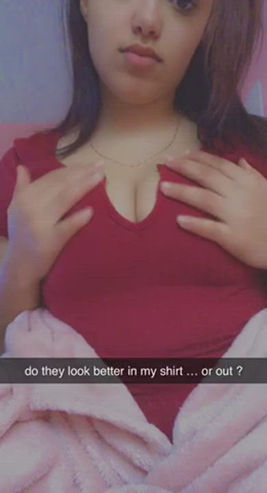 Ebony Natural Tits Pretty Titty Drop gif