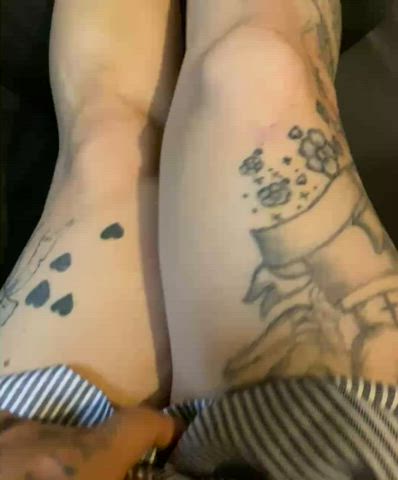 Flashing Hairy Pussy Legs Skirt Tattoo Thick gif