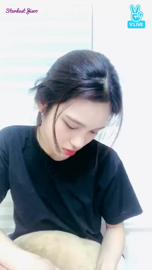 180220 Vlive (17)