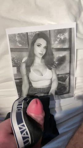 Amouranth gets a slow motion cumshot