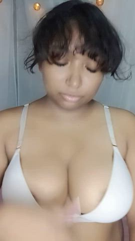 amateur big tits boobs teen tits gif