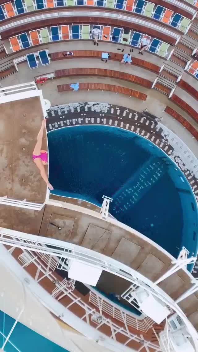 way down we go ? #diving #gymnastics #fitness #oasisoftheseas