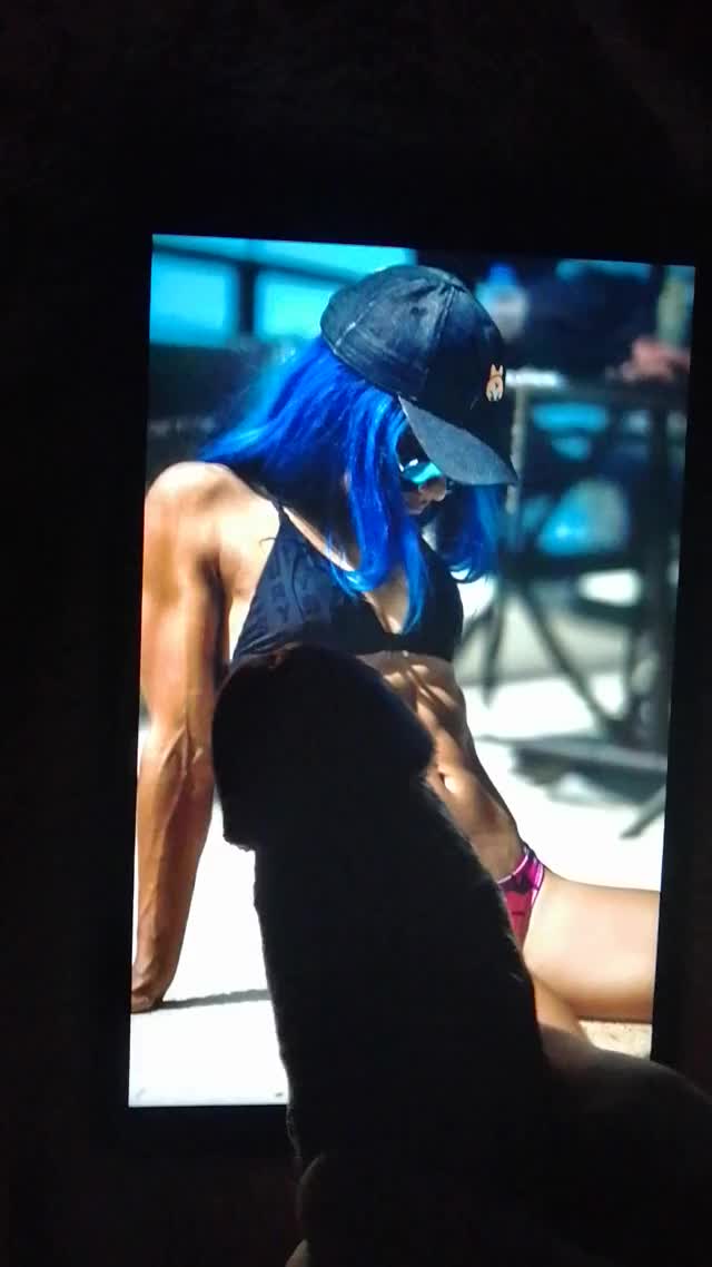 Nice load for Sasha Banks