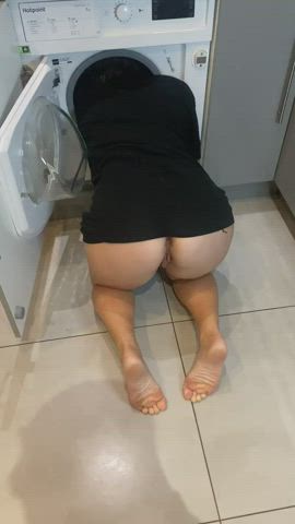 Would you fuck my ass while I’m stuck in the washing machine?
