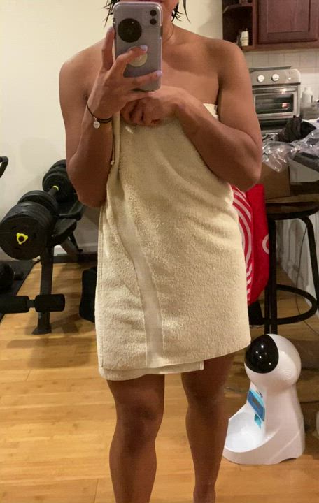 Post gym shower 😘