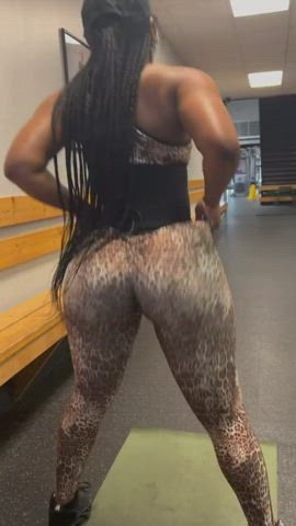 big ass ebony stretching gif