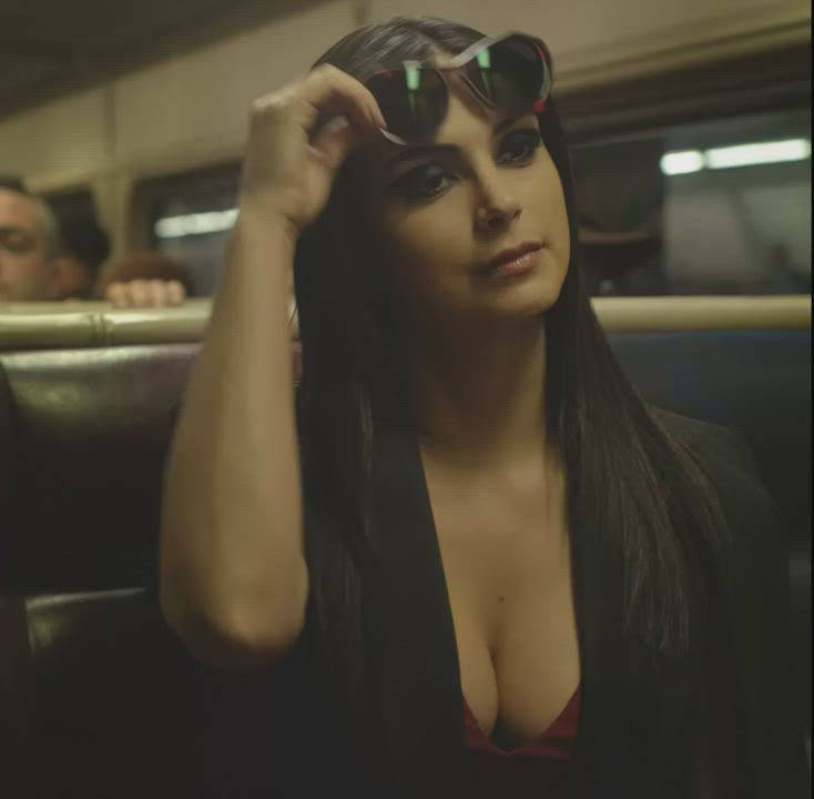 Boobs Cleavage Morena Baccarin gif