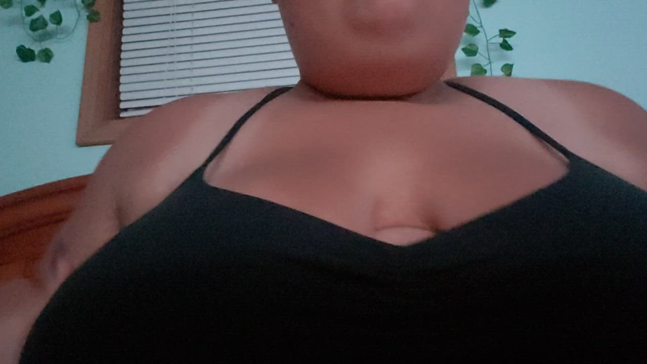 BBW Big Nipples Big Tits gif