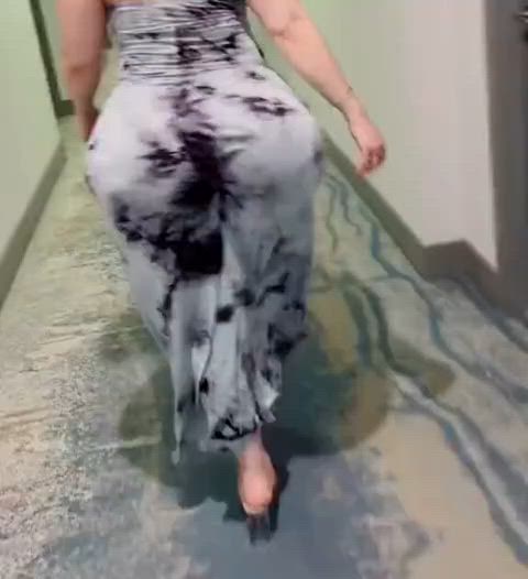 ass ass shaking big ass candid huge tits pawg public twerking walking gif