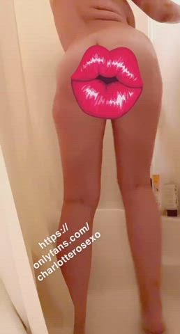 Come watch me clap this ass both ways. Standing up and bending over. 😍🍑💦