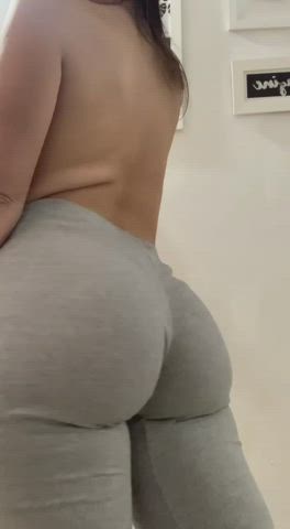 Bubble Butt Latina Leggings Pawg gif