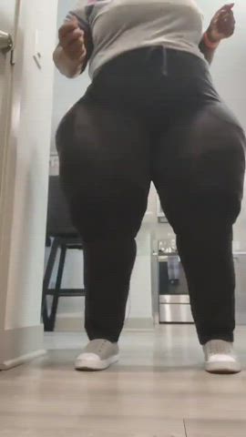 African BBBW BBW Big Ass Ebony SSBBW Thick Thighs Twerking gif