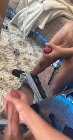 21 HungforHung | BWC to the front, start chat with pic/vid hairy ass+ Jock+ guy101015