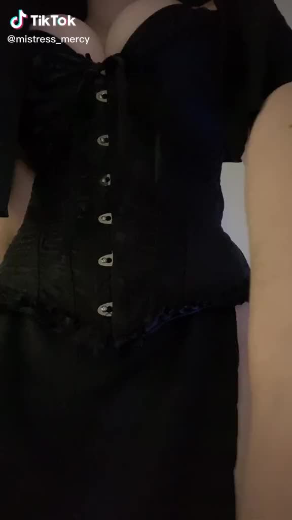 hot goth slut