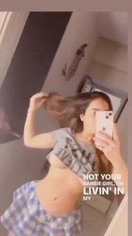 Prajakta Dusane - Underboobs &amp; Ass show