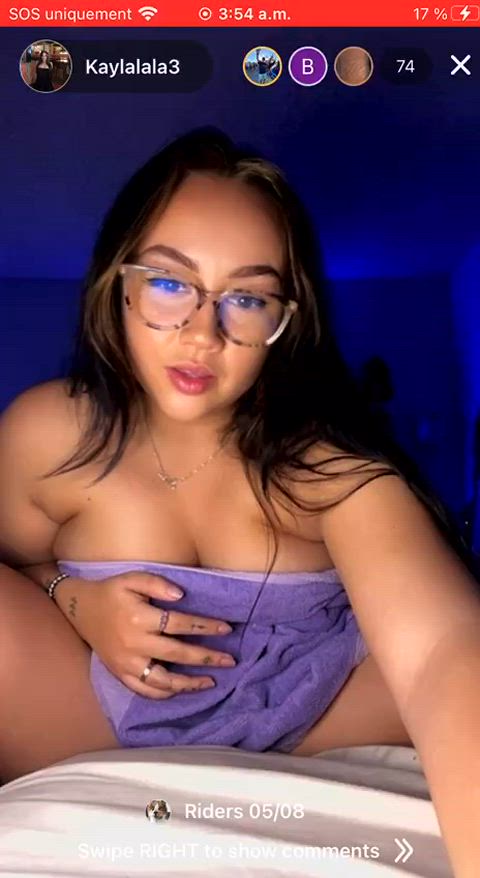 big tits flashing pussy gif