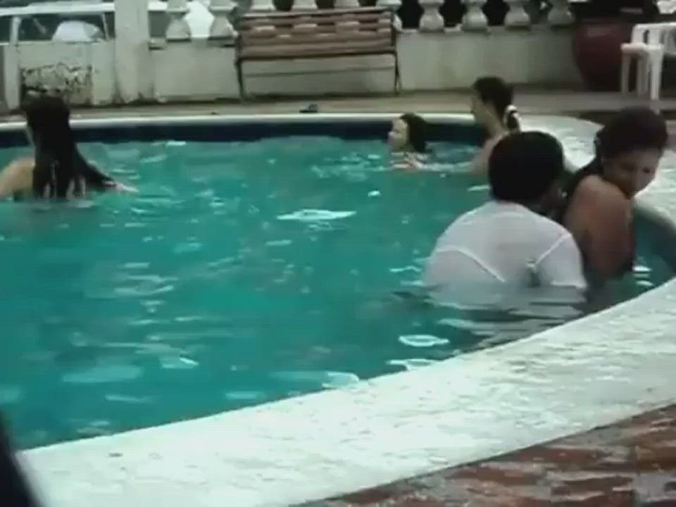 Amateur Exhibitionist Pool Voyeur gif