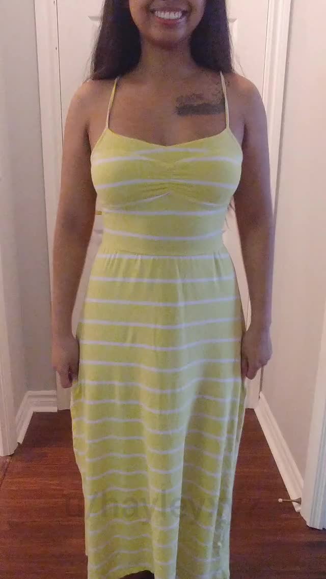 This dress does no justice to my tits