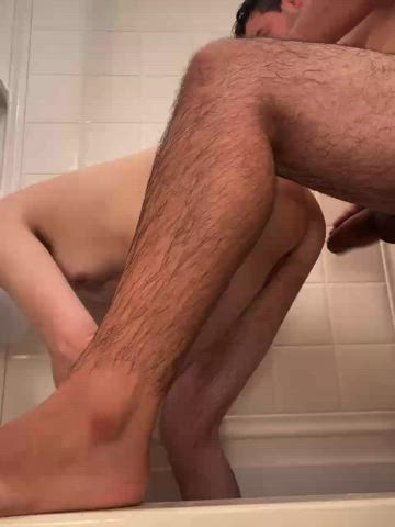 I love when my boyfriend drops the soap 😈