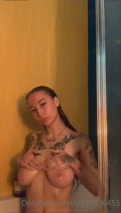 Pussy Shower Tits gif
