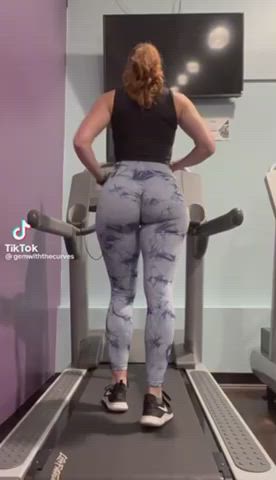 amateur ass big ass gym pawg gif