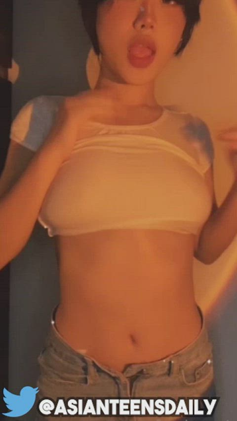 18 years old amateur asian big tits onlyfans teen tiktok titty drop gif