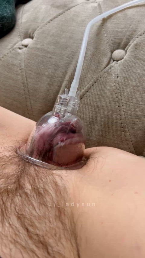 second time using my pussy pump and i can’t get enough 