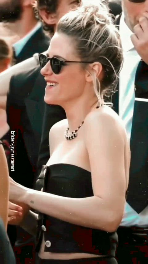 celebrity kristen stewart sexy gif