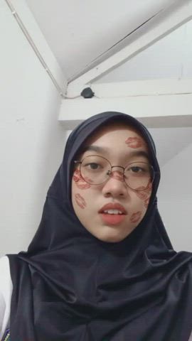 hijab indonesian teen gif