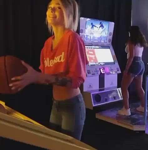 blonde bouncing tits flashing petite public small tits tits gif