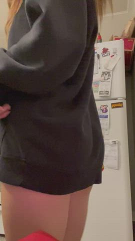 21 years old ass booty natural tease gif