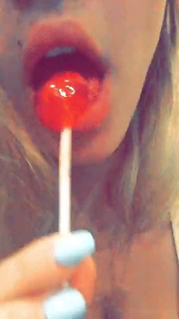 Lia Marie Johnson teasing with a lollipop [1 MIC]