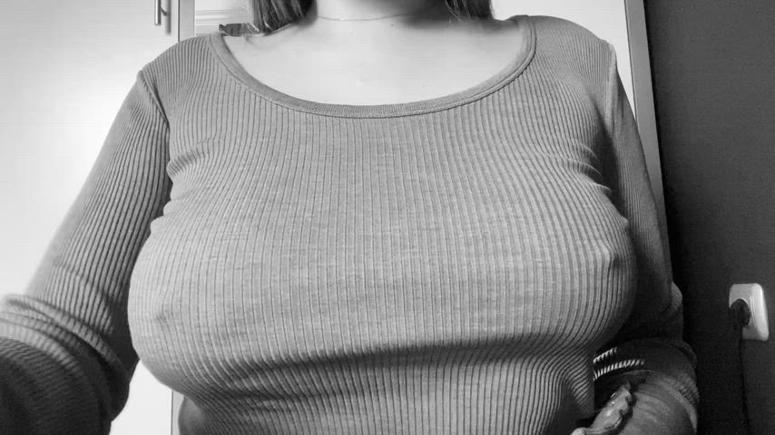 Do you like my nipples?