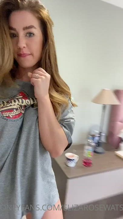 Ass Flashing OnlyFans gif