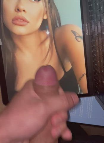 Ariana cumshot💦