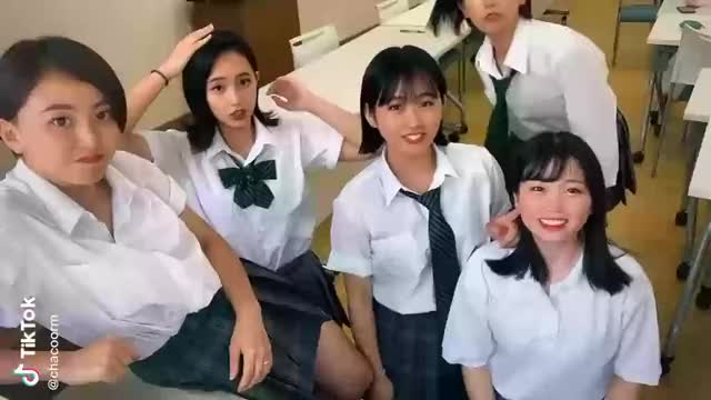 TikTok Japan (2607)