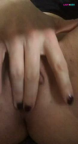 Fingering Homemade Wet Pussy gif