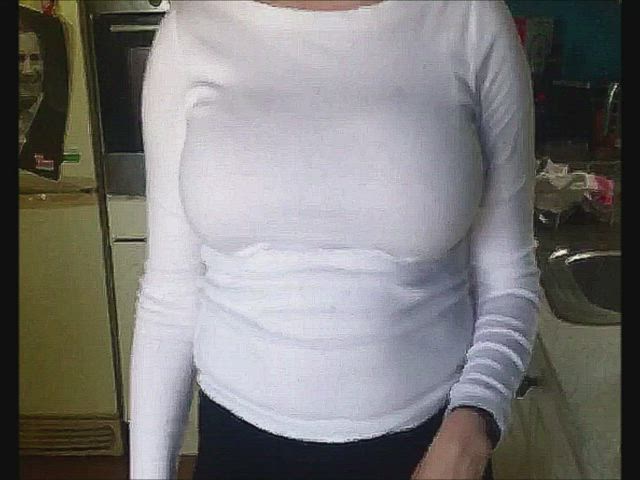Bra Breast Sucking Breastfeeding Huge Tits Lactating MILF Natural Tits gif