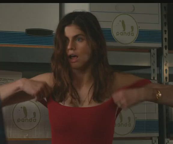 alexandra daddario brunette celebrity gif