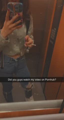 Amateur Booty Elevator Flashing OnlyFans Pornhub Pornstar Public Tits gif
