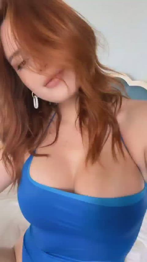 bella thorne big tits celebrity cleavage fake tits redhead gif