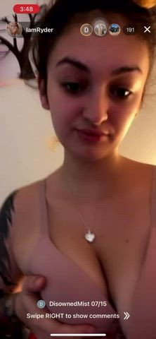 Boobs Flashing Natural Tits Nipples Tits White Girl gif