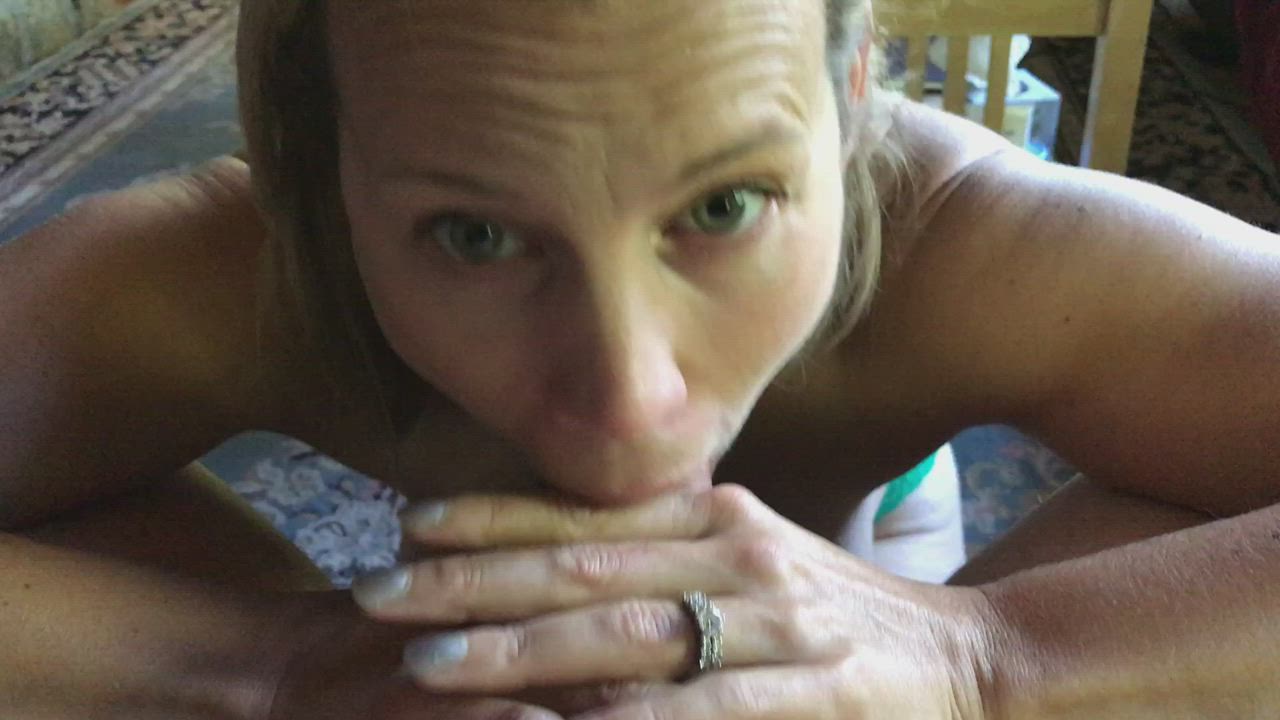 Amateur Blowjob Cum In Mouth gif