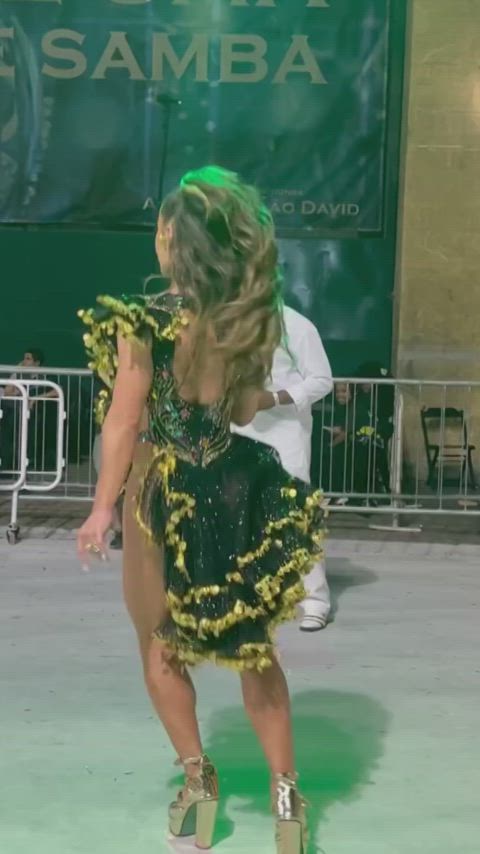 big ass brazilian bubble butt celebrity dancing dress legs tights gif