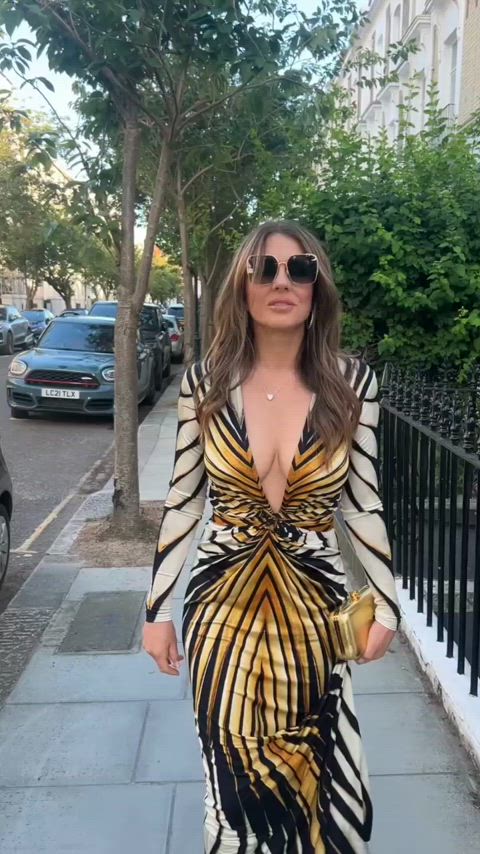 Elizabeth hurley