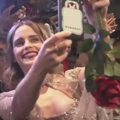 celebrity emma watson selfie gif