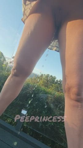 🌸50% OFF RIGHT NOW🌸Cute Australian Piss slut on onlyfans who loves ANAL, PEE