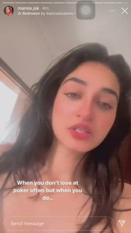 Mamia Shajaffar Nipslip