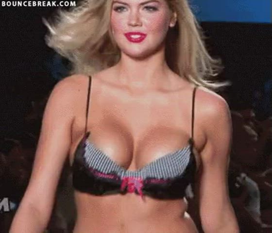 boobs jiggling kate upton gif